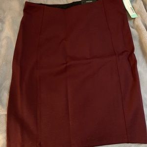 Textured knit pencil skirt
